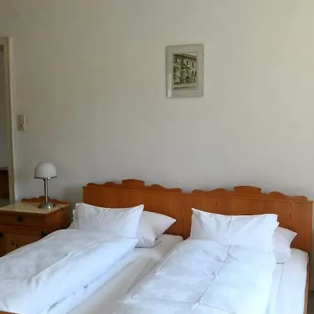 Schrankbaumerhof 아파트
